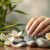 Manicure japoński – regeneracja i pielęgnacja paznokci w 6 krokach