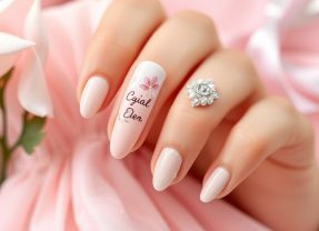 Jakie paznokcie wybrać do pudrowo różowej sukienki? Porady i inspiracje